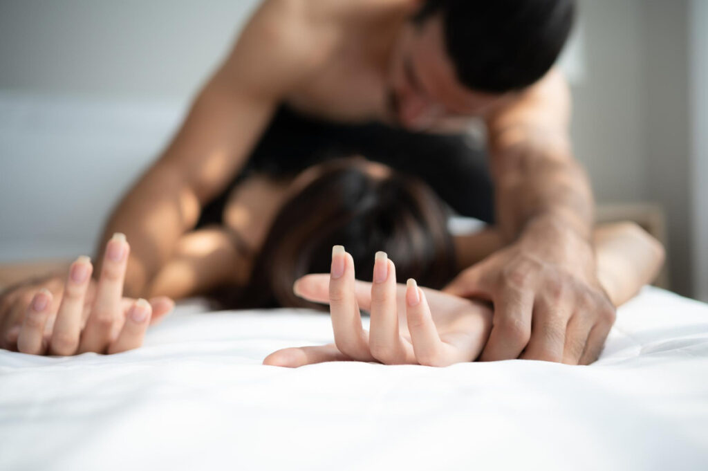 What to Drink to Last Longer in Bed