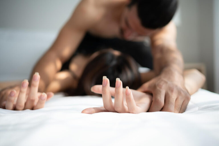 What to Drink to Last Longer in Bed