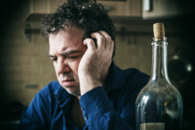 Does Alcohol Make Tinnitus Worse