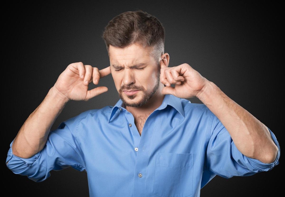 Why Are My Ears Making Crackling Noises?